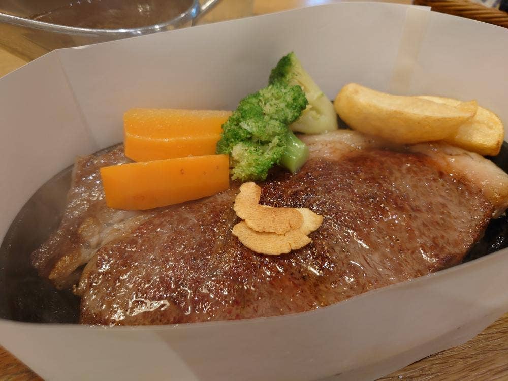 ステーキハウス幌馬車 境店