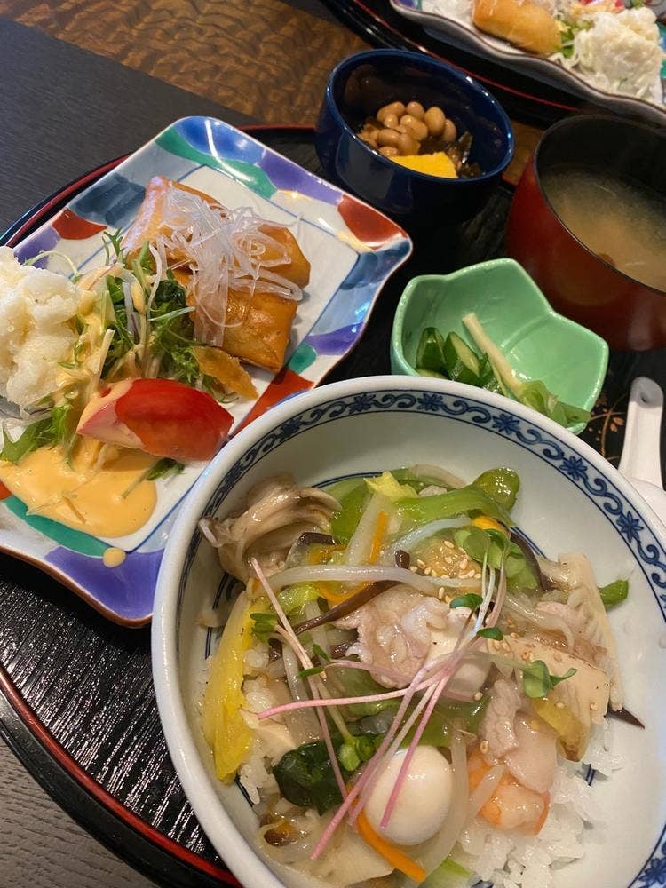 ぷち割烹 佐蔵