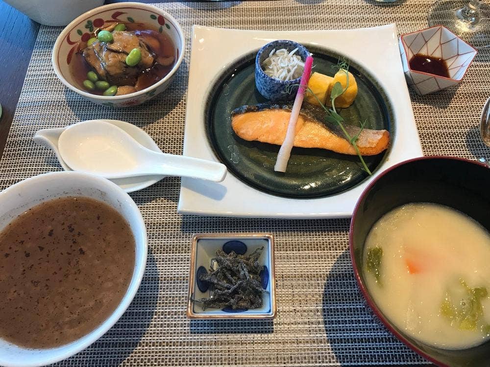 SILK ROAD DINING