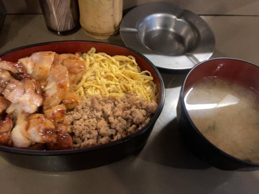 鳥焼ゆう太