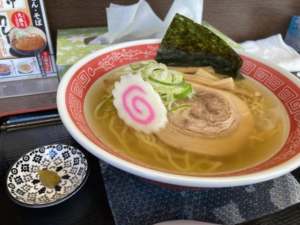 めん六や 信頼の森鳥取伯耆店