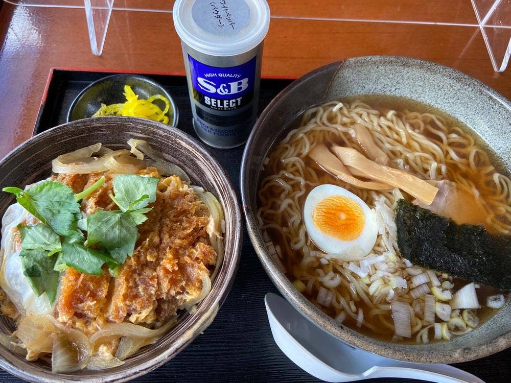 お食事処 なかつる