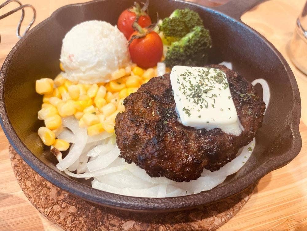 WEST CAFE 長岡店