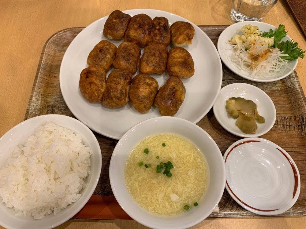 ホワイトギョーザ サガノ家