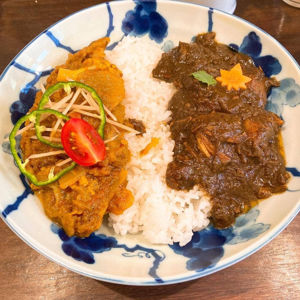 黒猫茶房