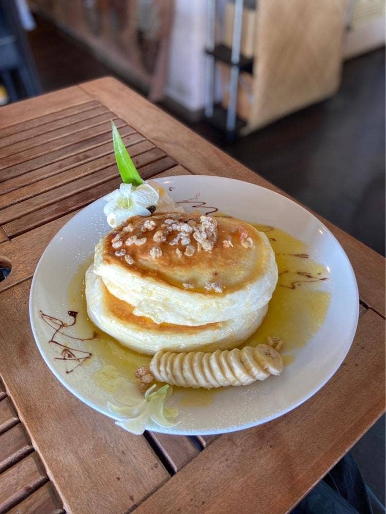 Hawaiian cafe dining KOA