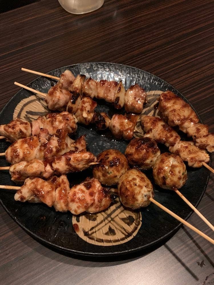 炭火焼鳥専門店たろう