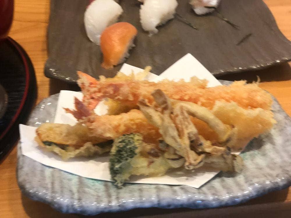 奈々しろ