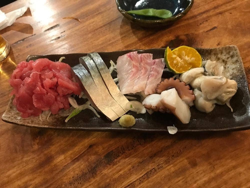 とまや