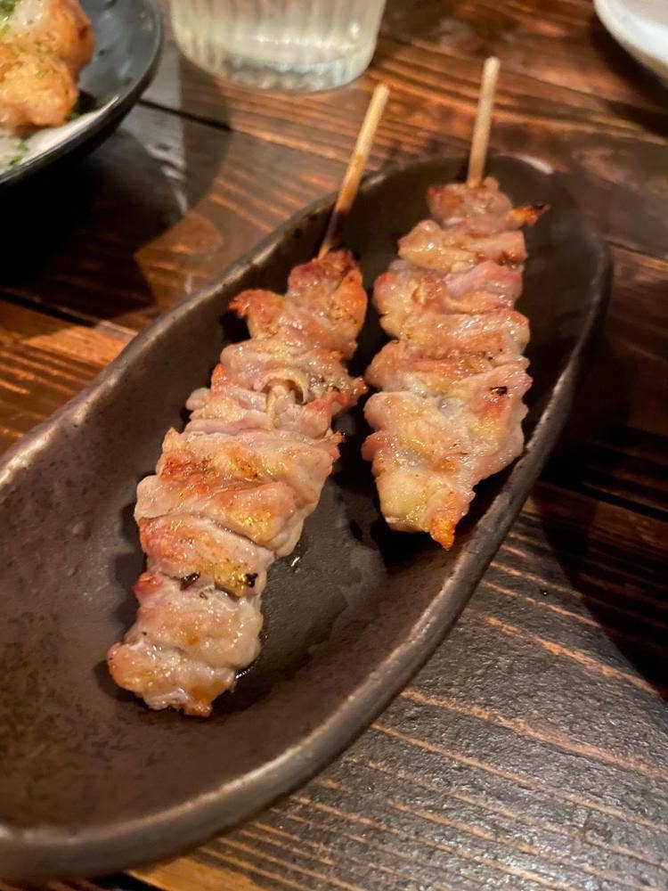 串飲坊鳥アエズ