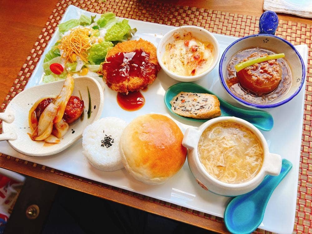 なちゅらるランチ部屋