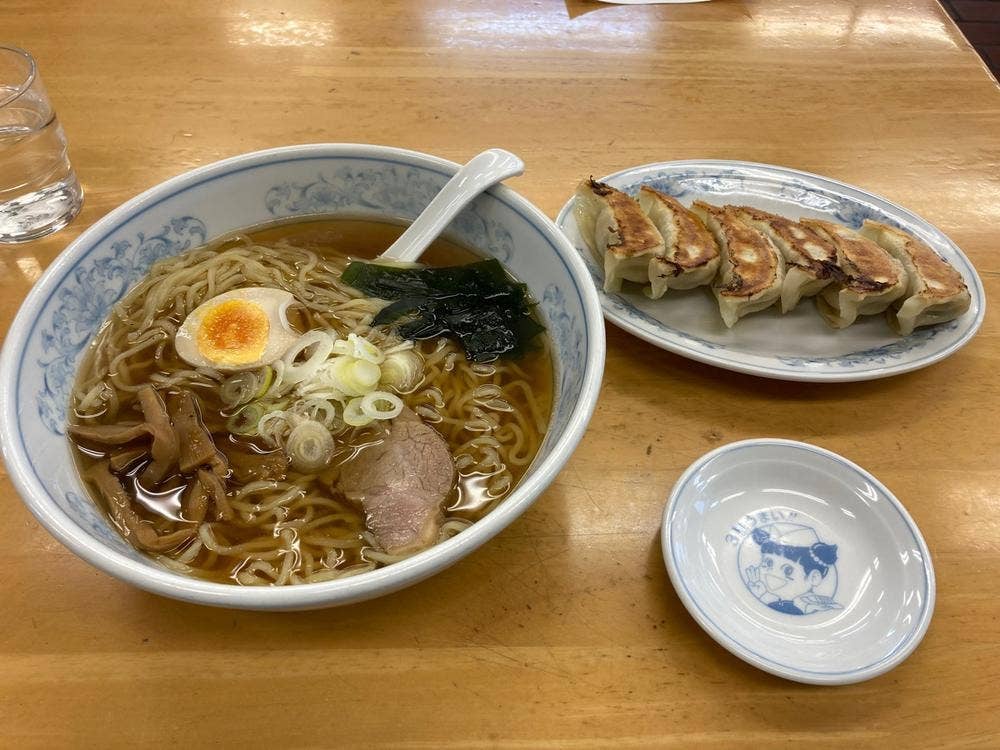 ぎょうざの満洲 東村山西口店
