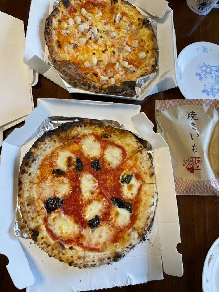 イタリアンレストラン＆ドライブスルーピッツァ ウッドベイカーズ