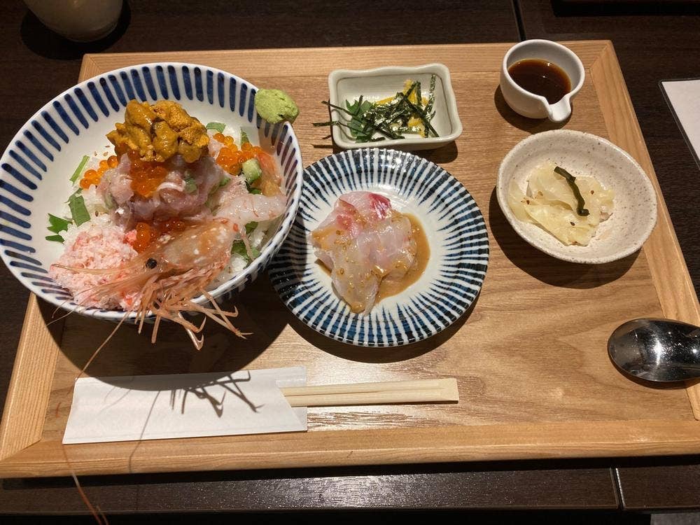 仙台ぜいたく丼 閣