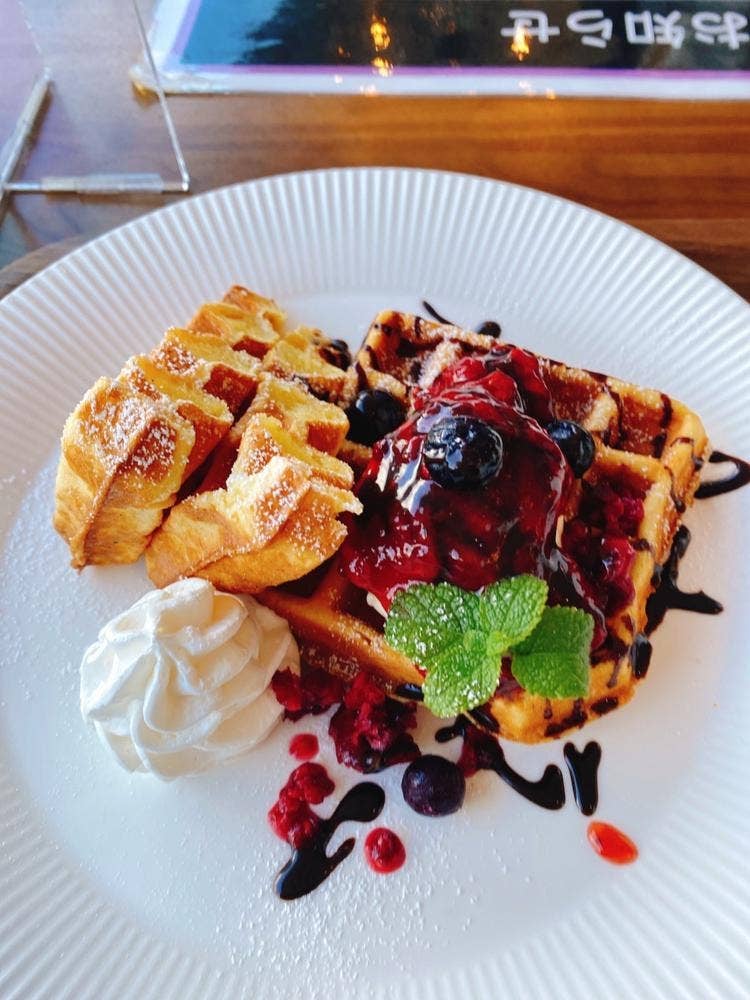 MOA cafe 東京インテリア家具店