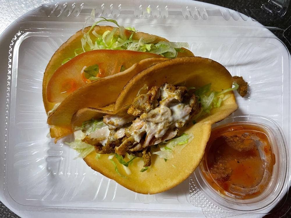 沖縄タコス くくる