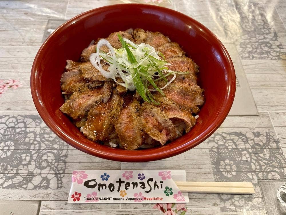 霜降牛ステーキ 千