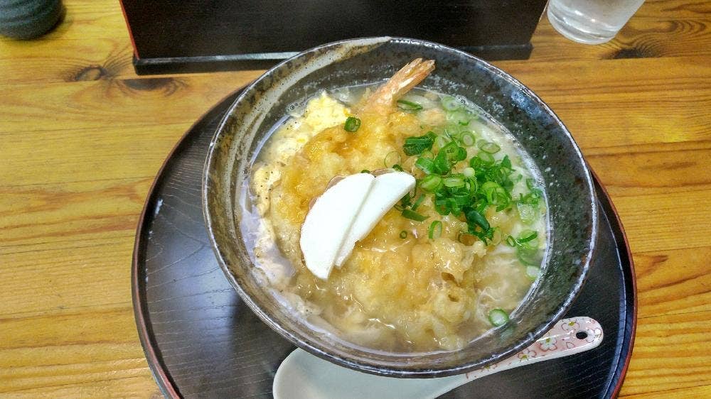 うどん かえで