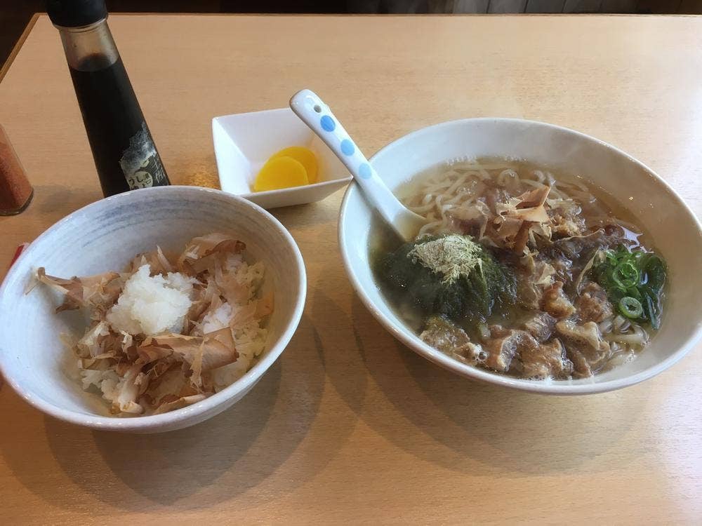 Nari和伊