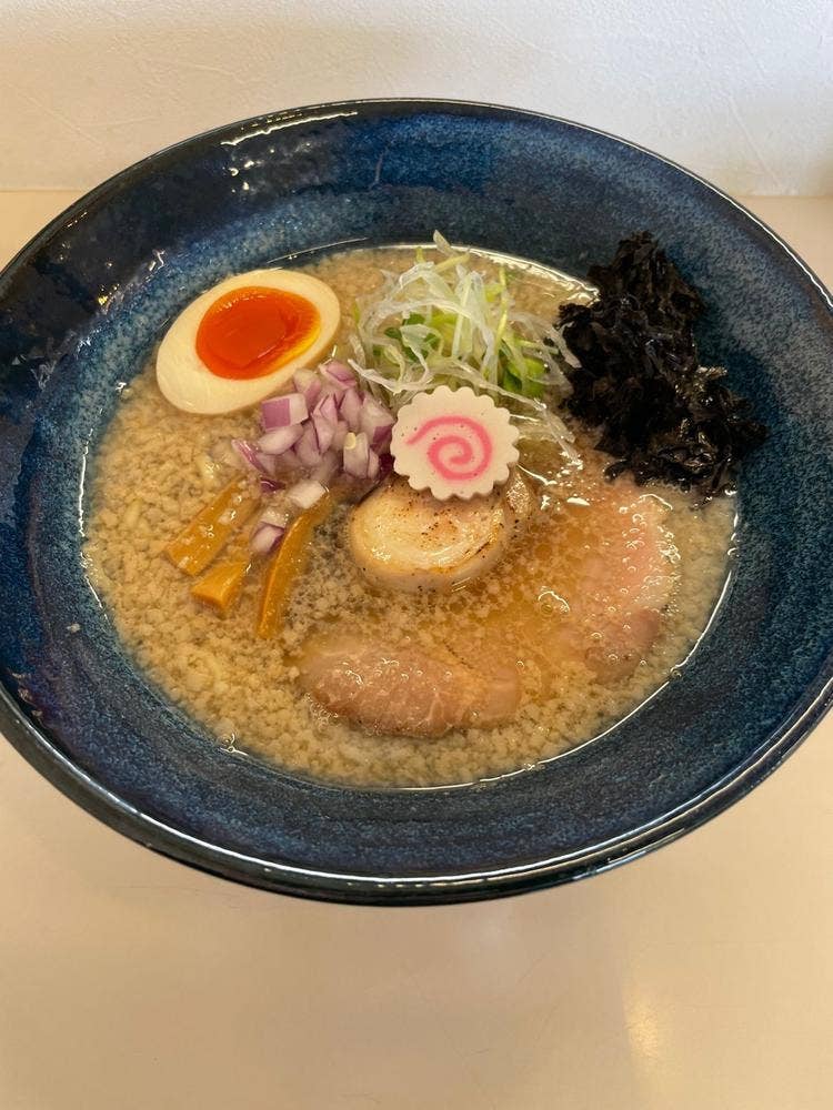 らぁ麺 トイロ