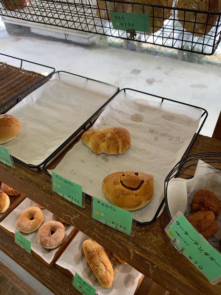 パン工房 麦