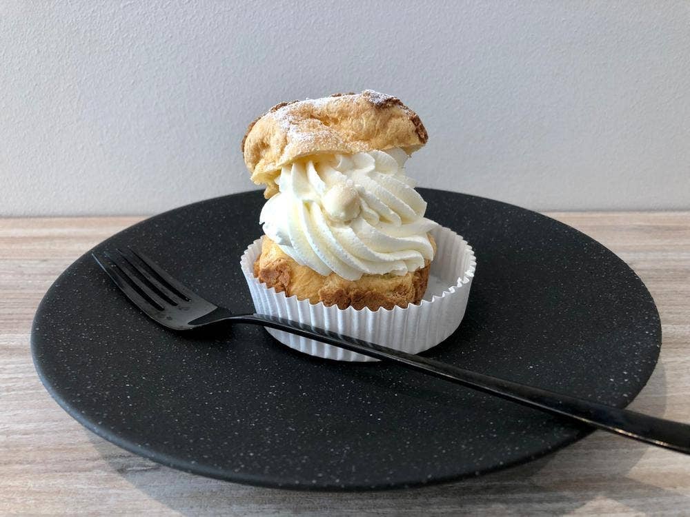 PEARL BAKERY