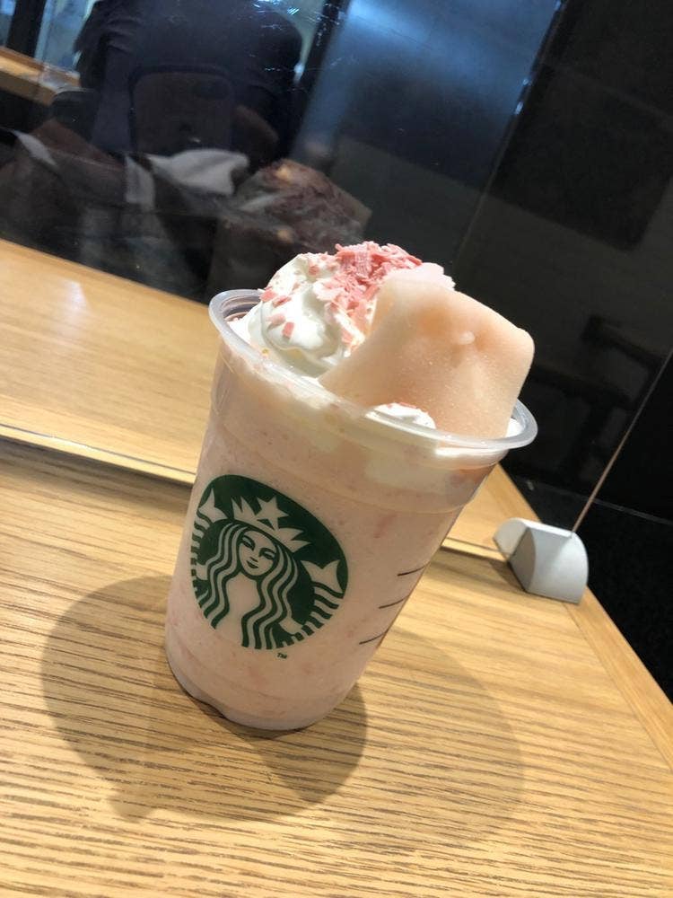 スターバックス コーヒー JR新橋駅汐留改札内店