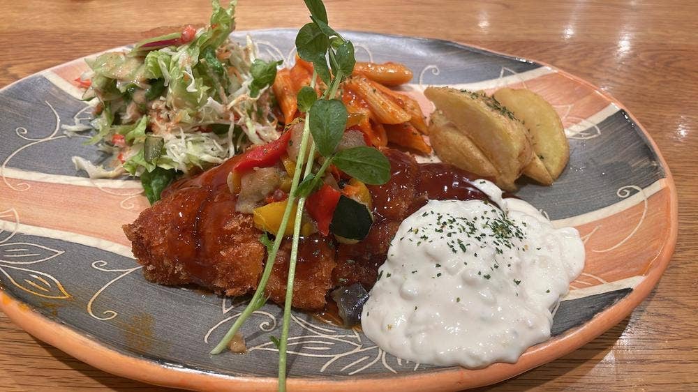 らんちょすMOMOテラス店