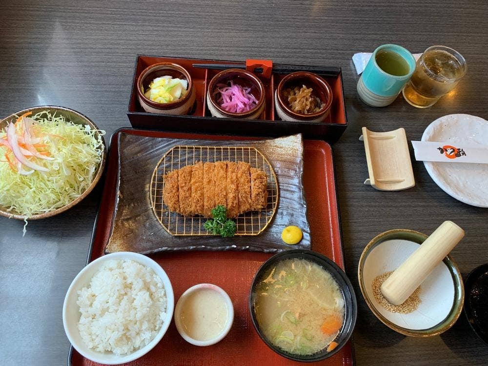 かつ政 函南店