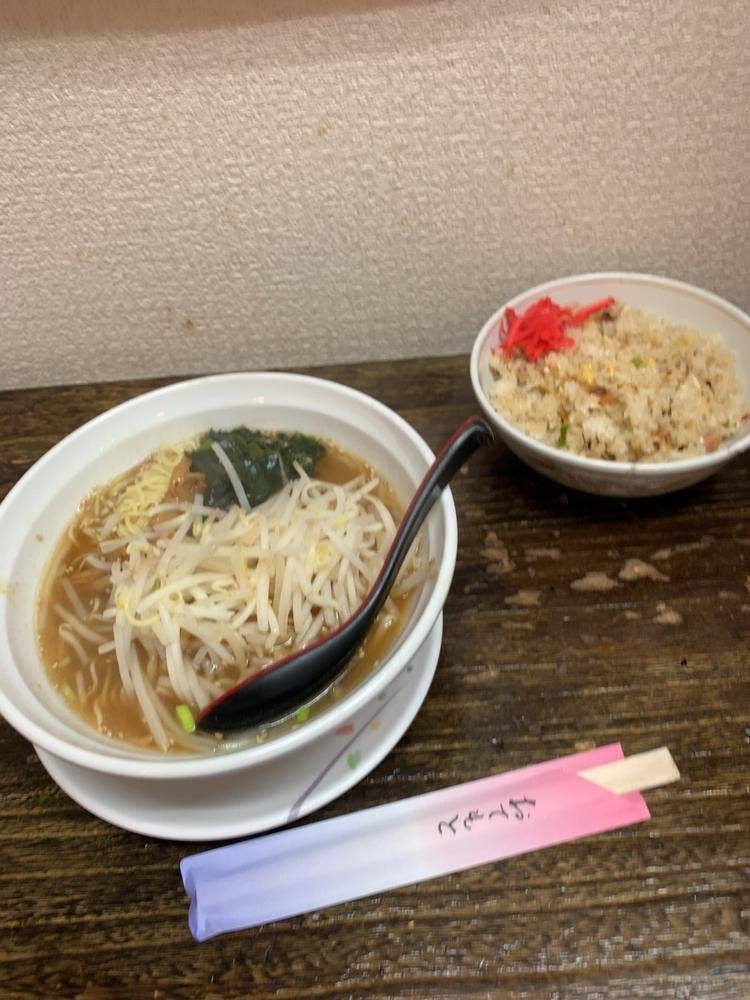 にこみ居酒屋 はせがわサン