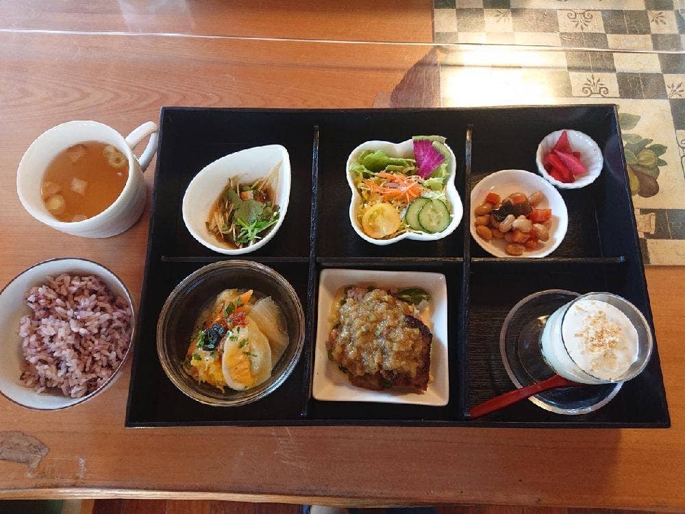 ハーブカフェYKガーデン