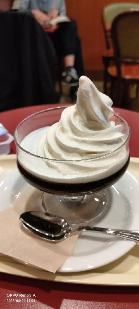 カフェ・ベローチェ 川崎新川通り店