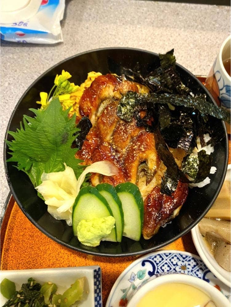 掬鮨