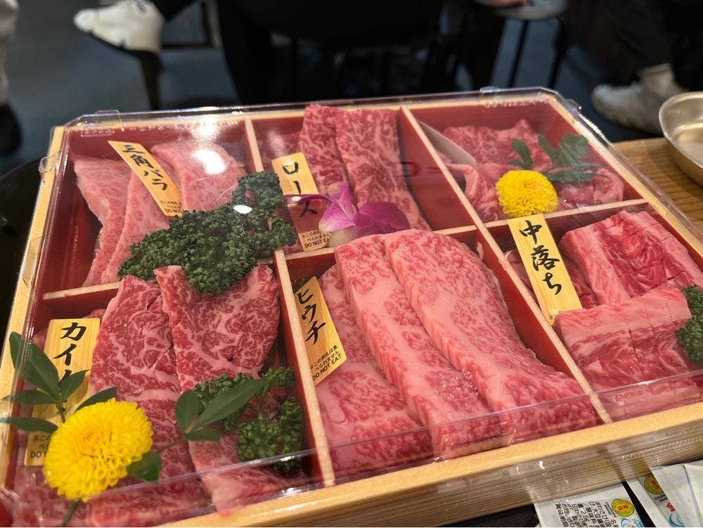 肉のオカヤマ直売所