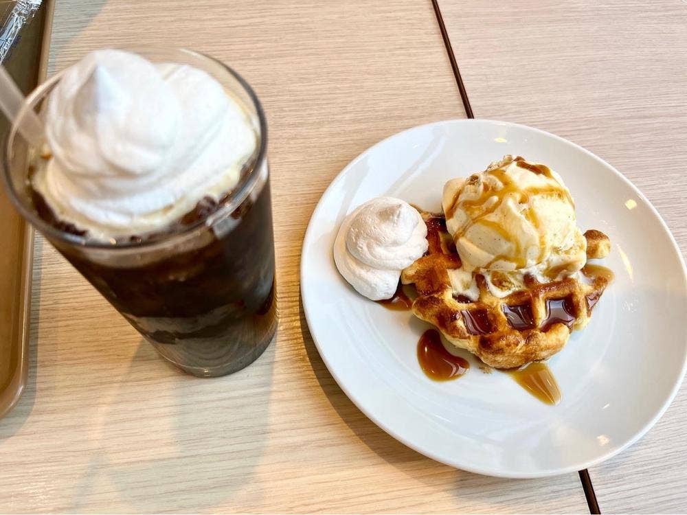 プロムナードカフェ いずみおおつCITY店
