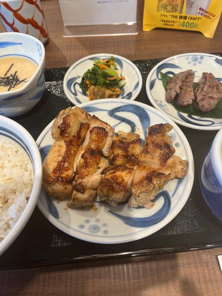 牛たんとろろ麦めし ねぎし 中野店