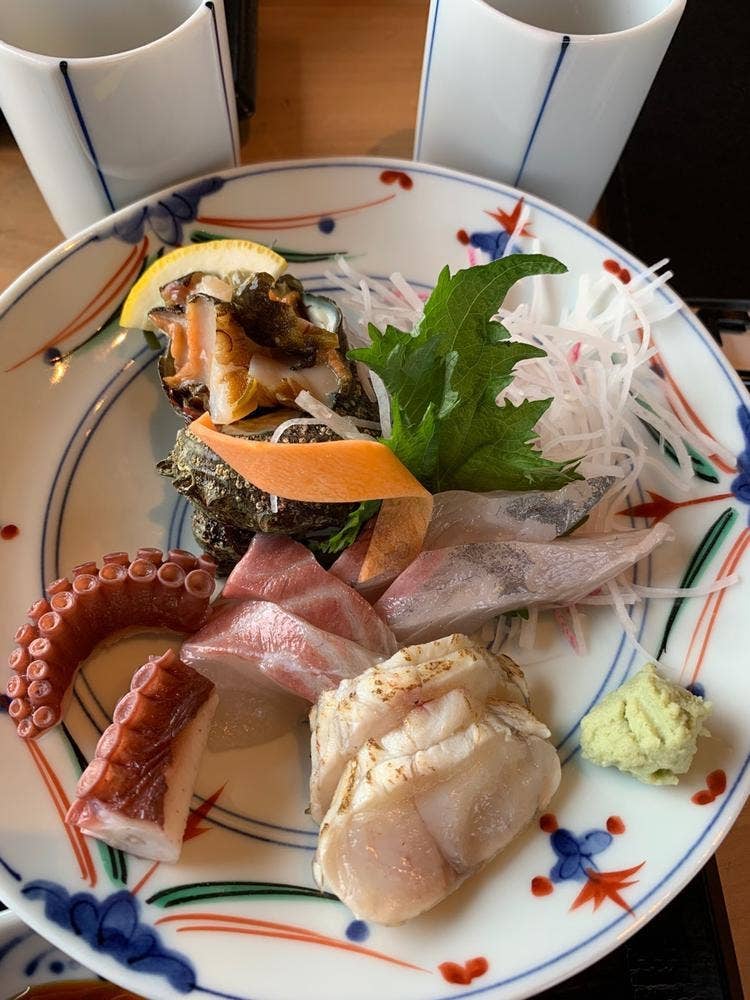 鮨割烹 海宮