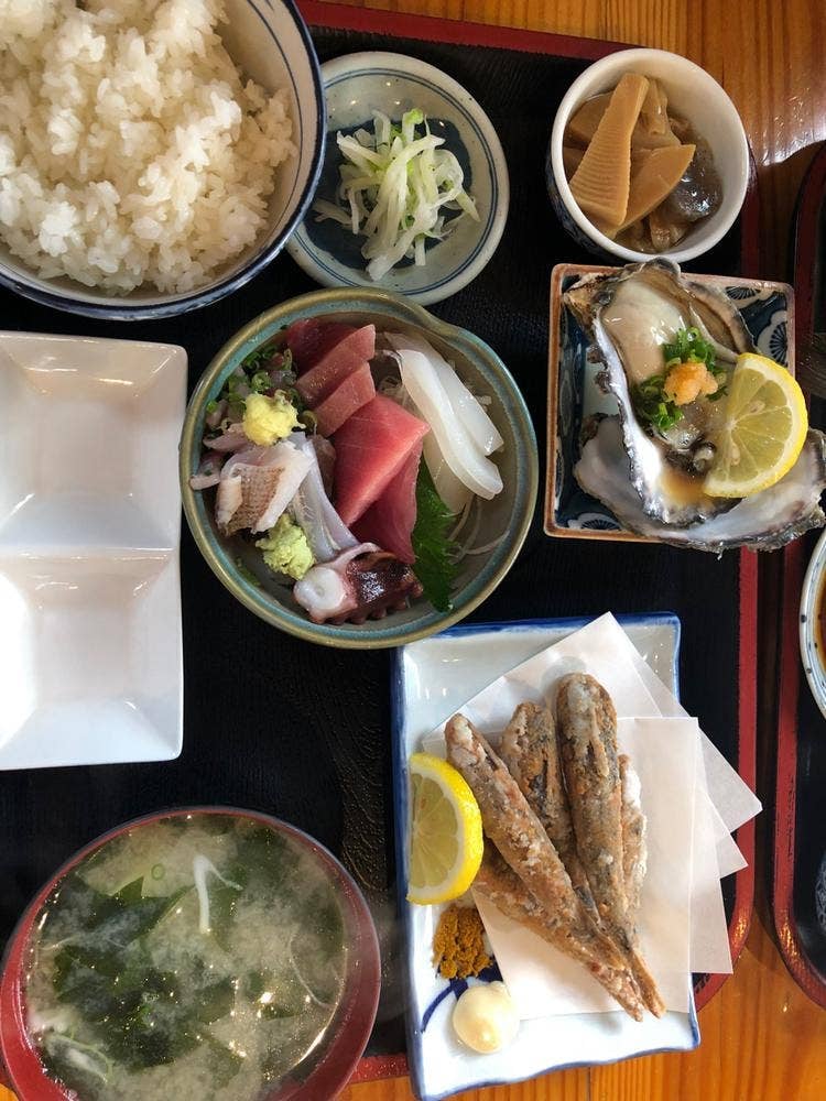 食い処 くりたや 那珂湊市場前