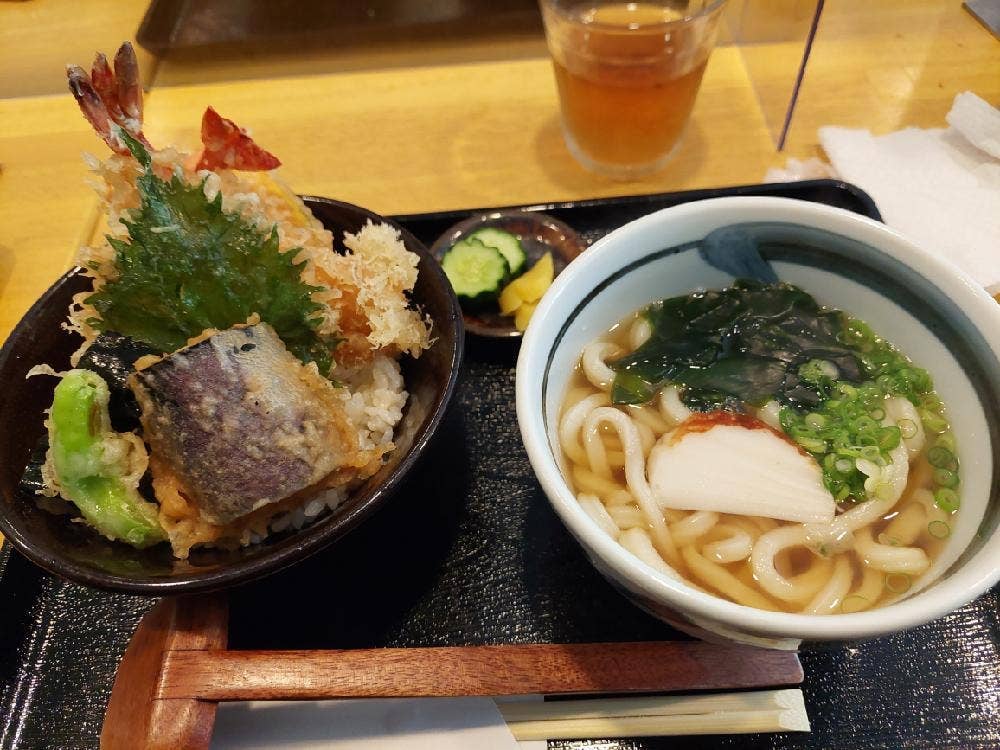 うどん よつ葉