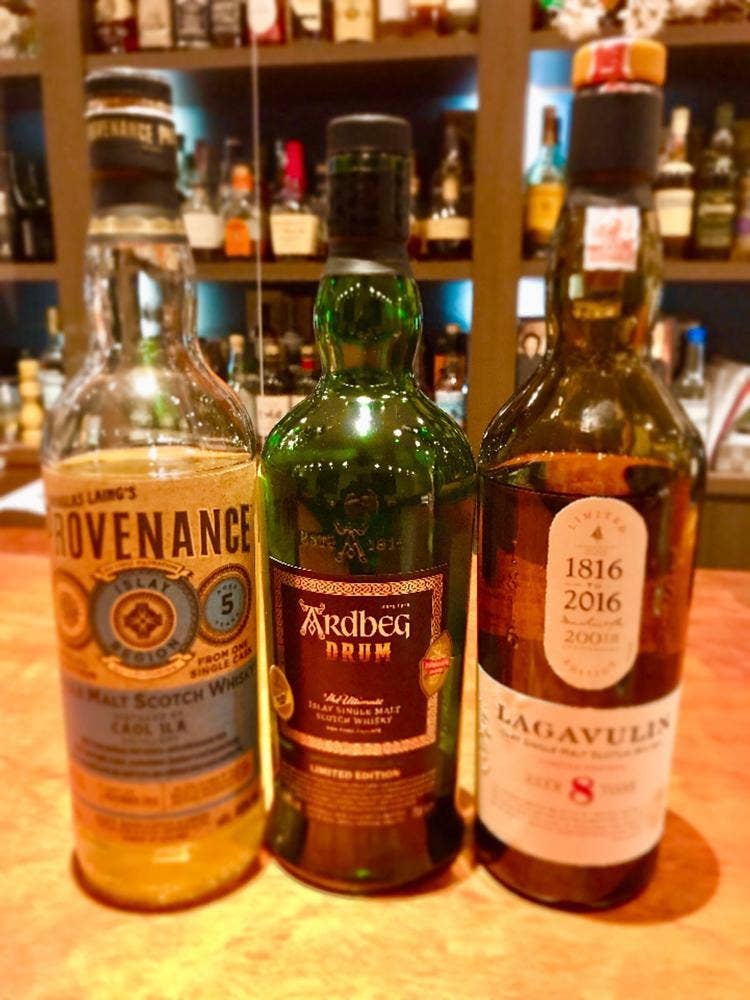 ブルーライトカフェ