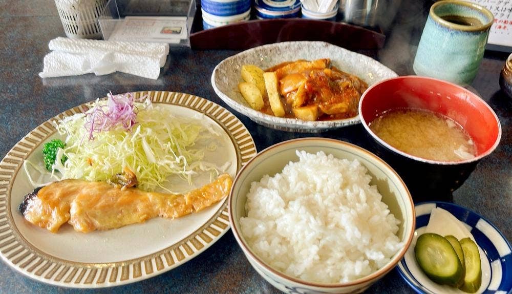 みくに