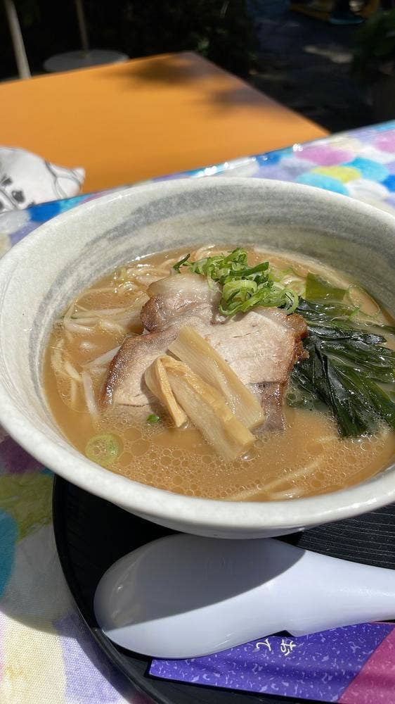 おがた商店