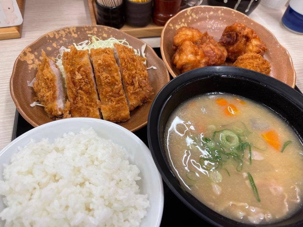 かつや 日立鮎川店