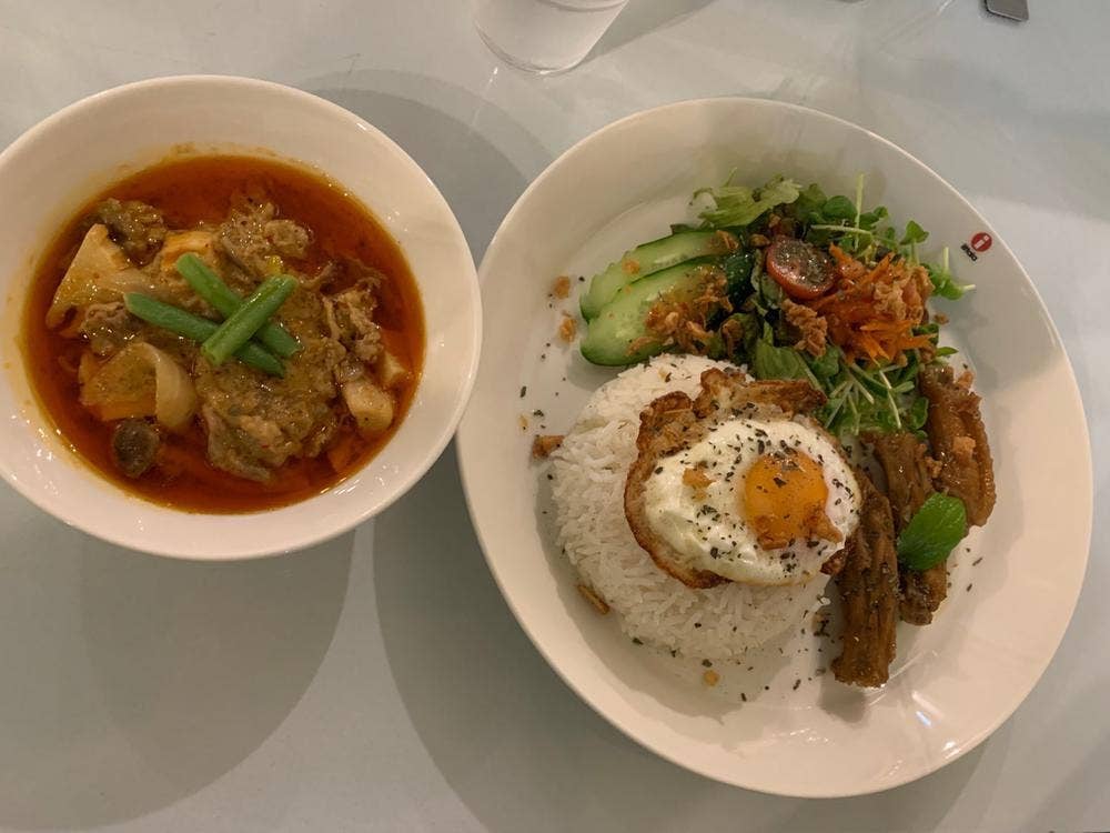 路地裏ごはん さいさん