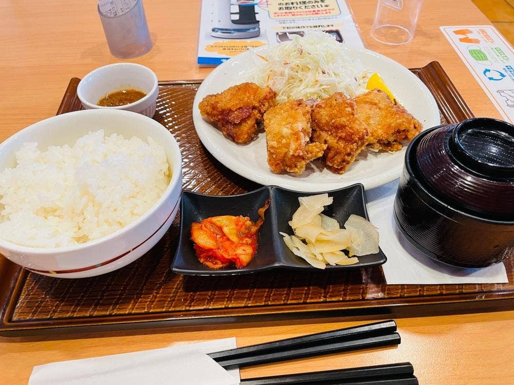 Cafe レストラン ガスト 西鎌倉店