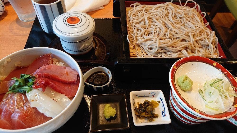 井上のそば屋のはなれ