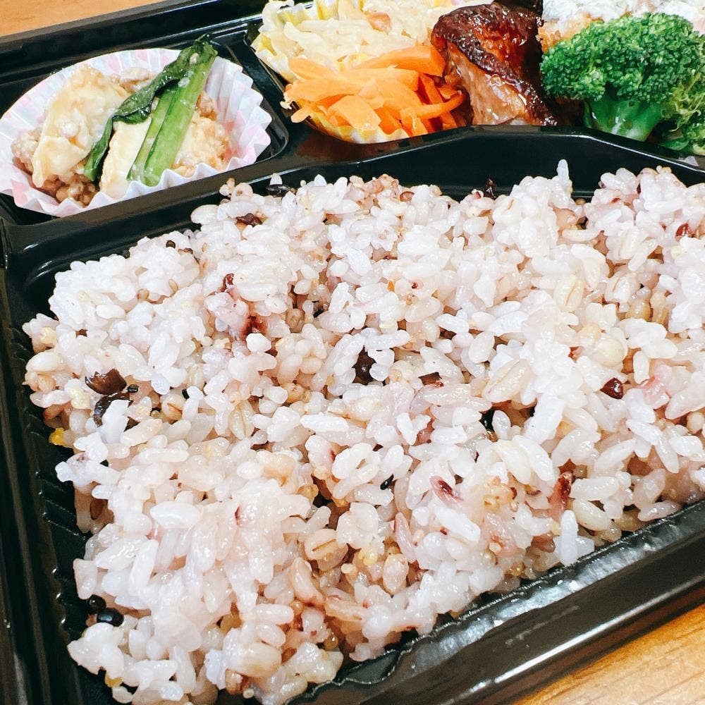 みつばち食堂