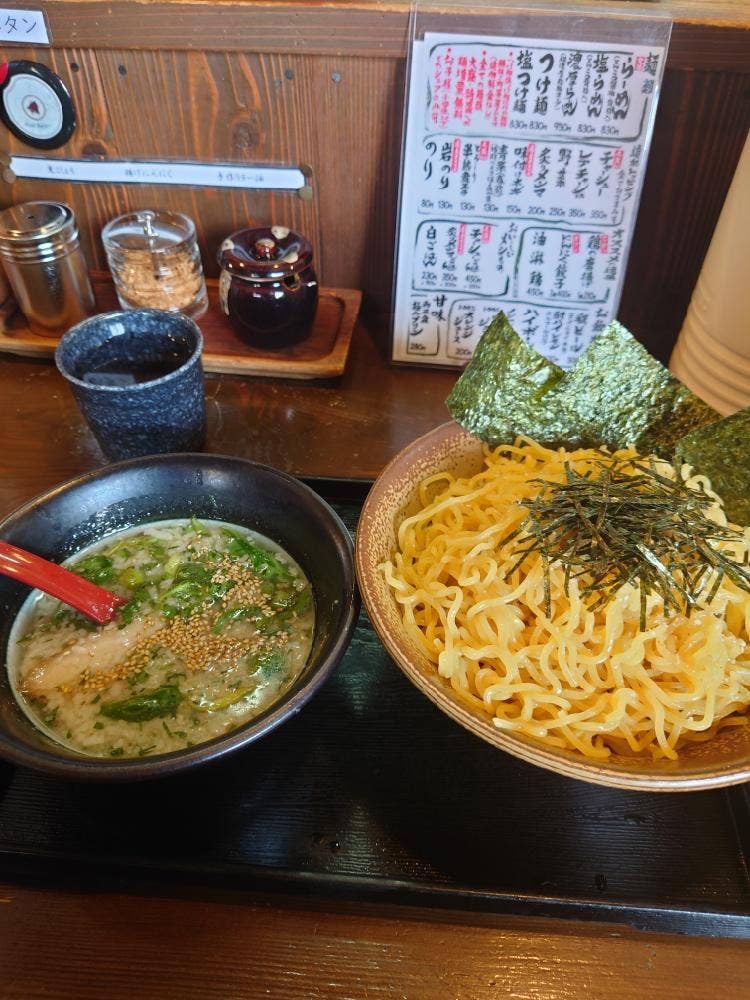 岩本屋 武生店