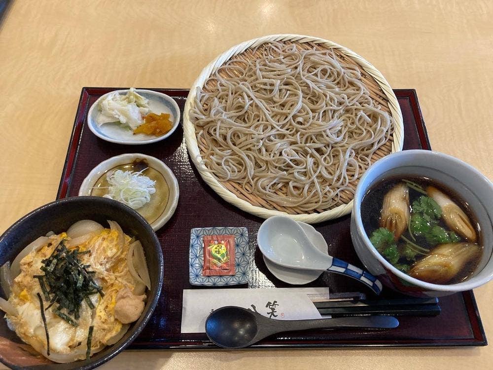 手打ち蕎麦 八笑