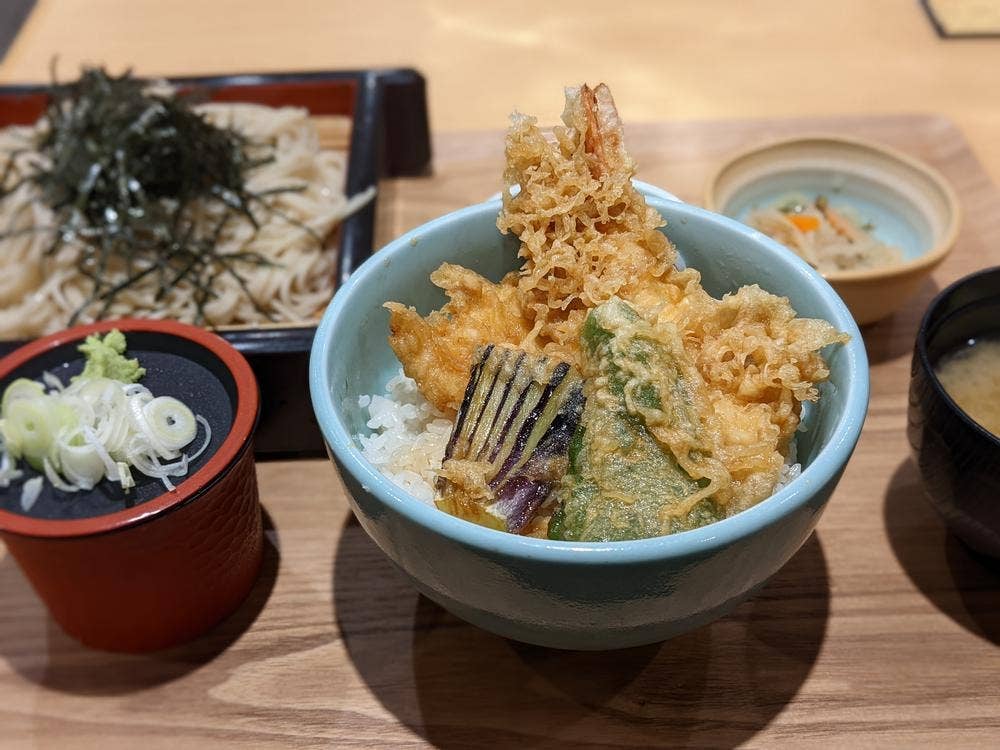 つる吉